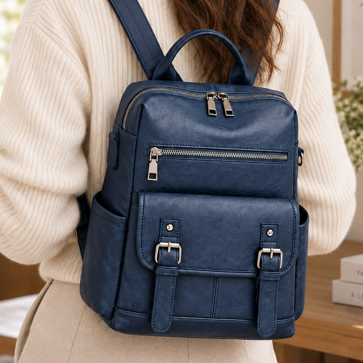 شنطة ظهر جلد premium بتصميم أنيق مثالية للجامعة والشغل