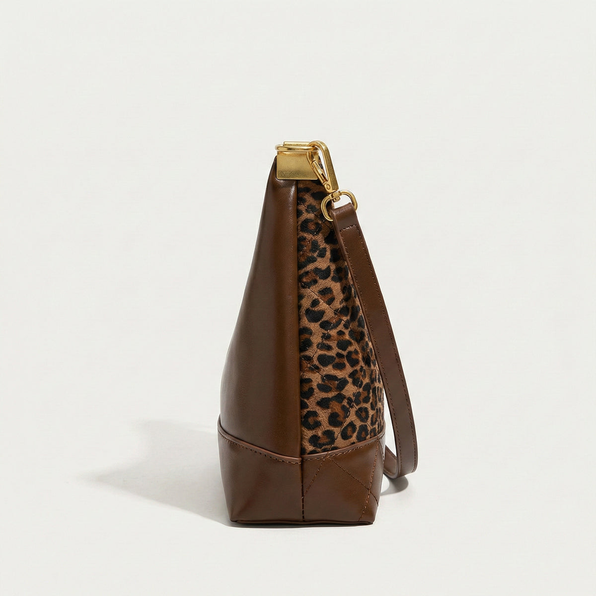 شنطة جلد وشمواه كويلتد | Leather & Suede Quilted Bag