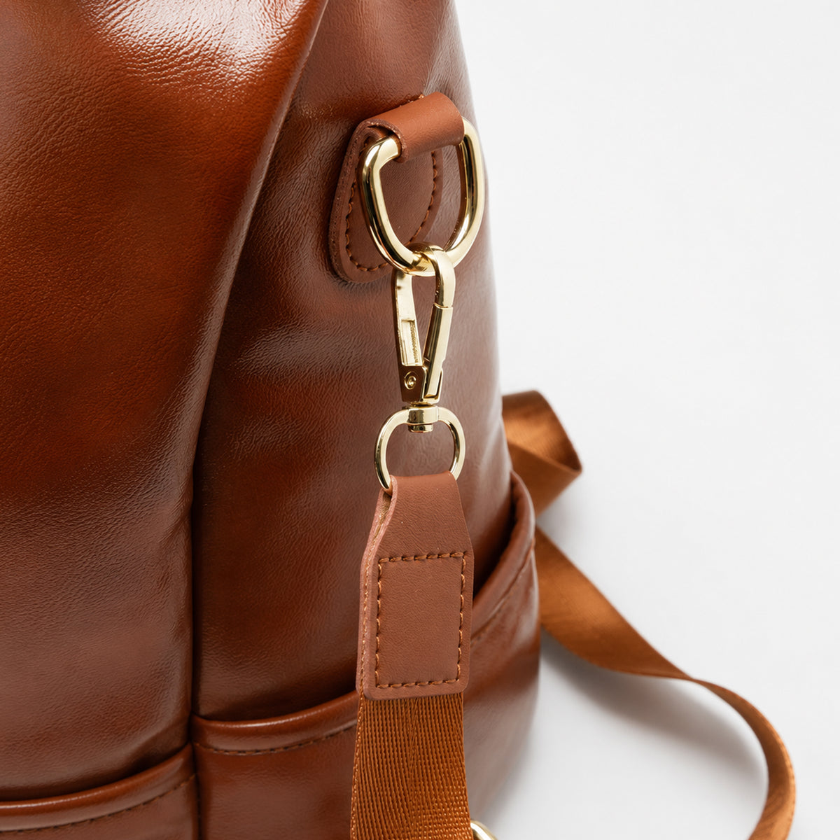 شنطة مستوردة Backpack بتصميم Minimal فاخر متعددة الاستخدامات 2 Way