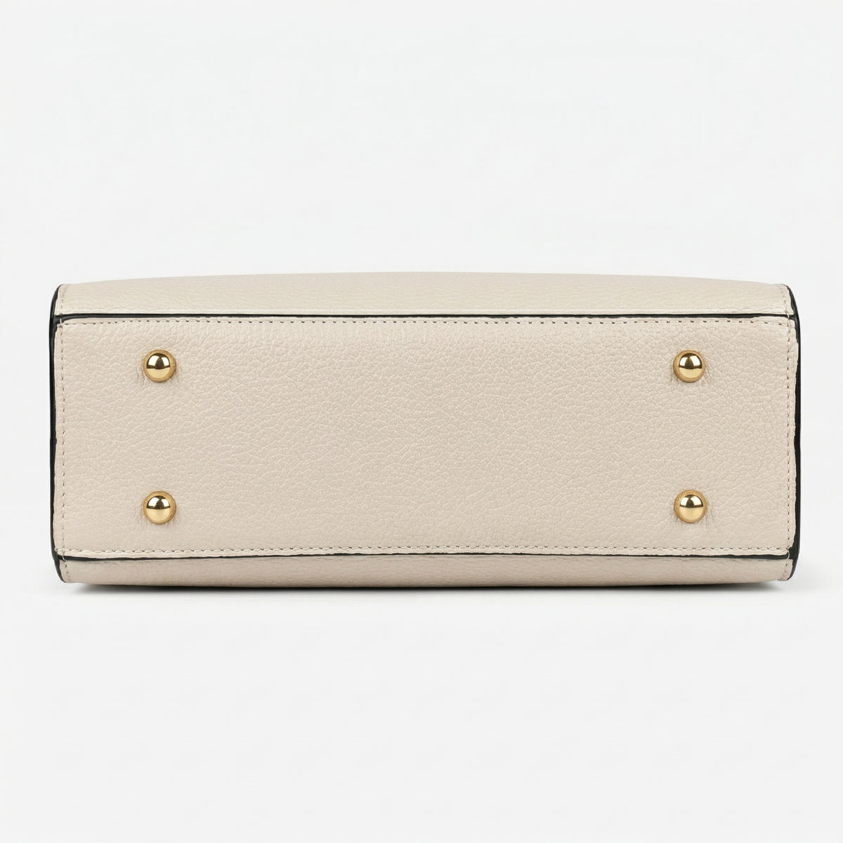 شنطة جلد أنيقة بستايل عصري - Modern Classic Bag | Mini Charm Details ✨