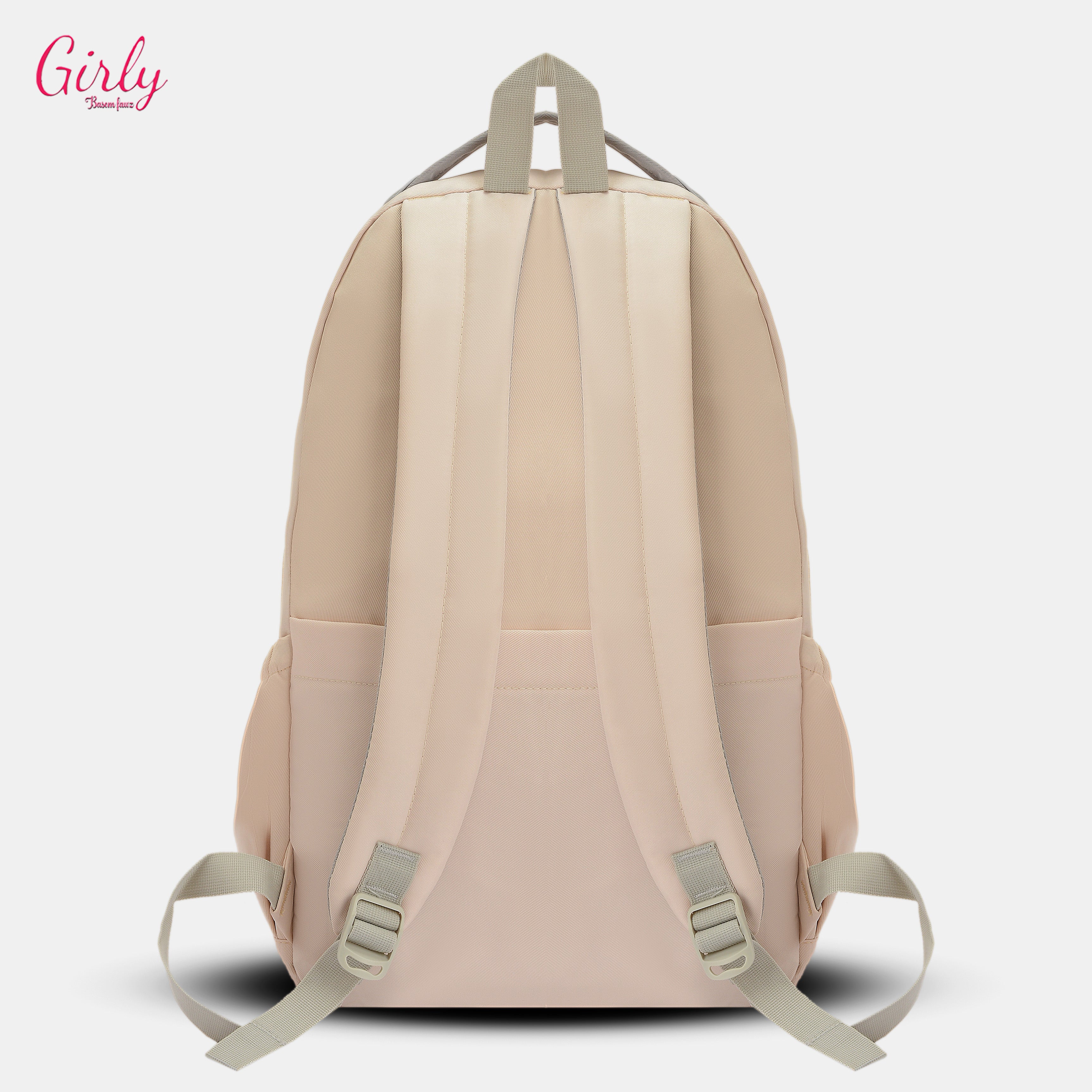 شنطة ظهر دراسية بتجمع بين العملية والبساطة في تصميم عصري 🎒