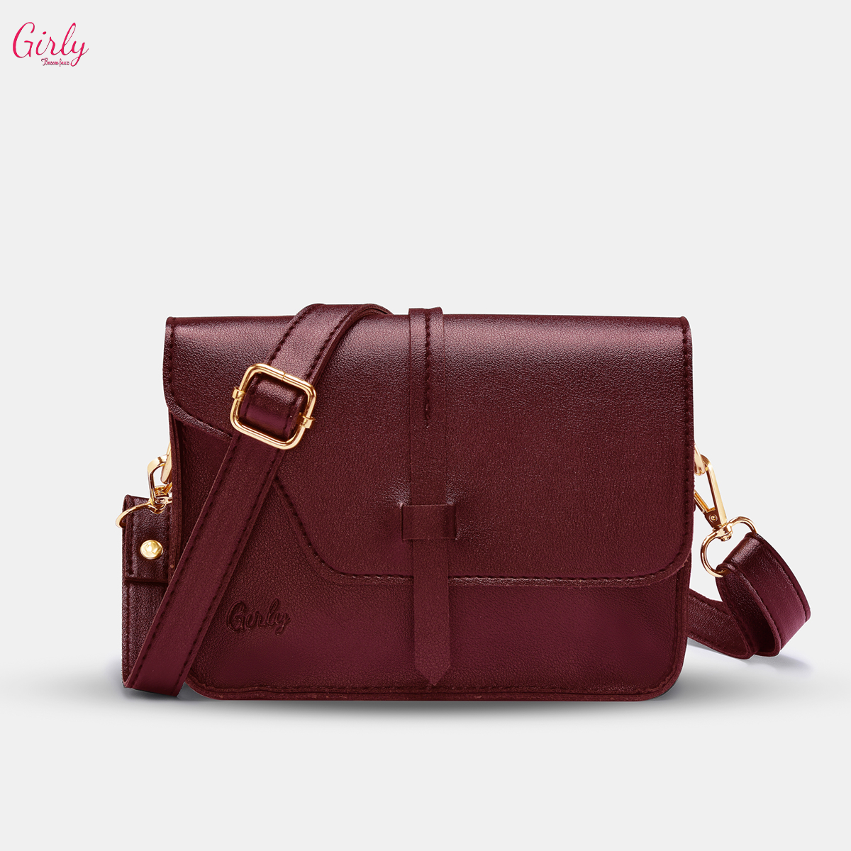 شنطة كروس جلد بتوقيع Girly ✨