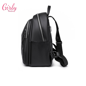 شنطة ظهر جلد بحروف محفورة - Girly