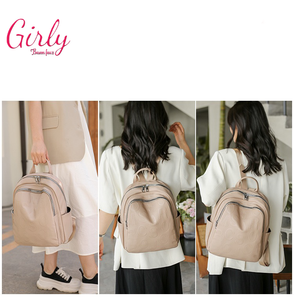 شنطة ظهر جلد بحروف محفورة - Girly