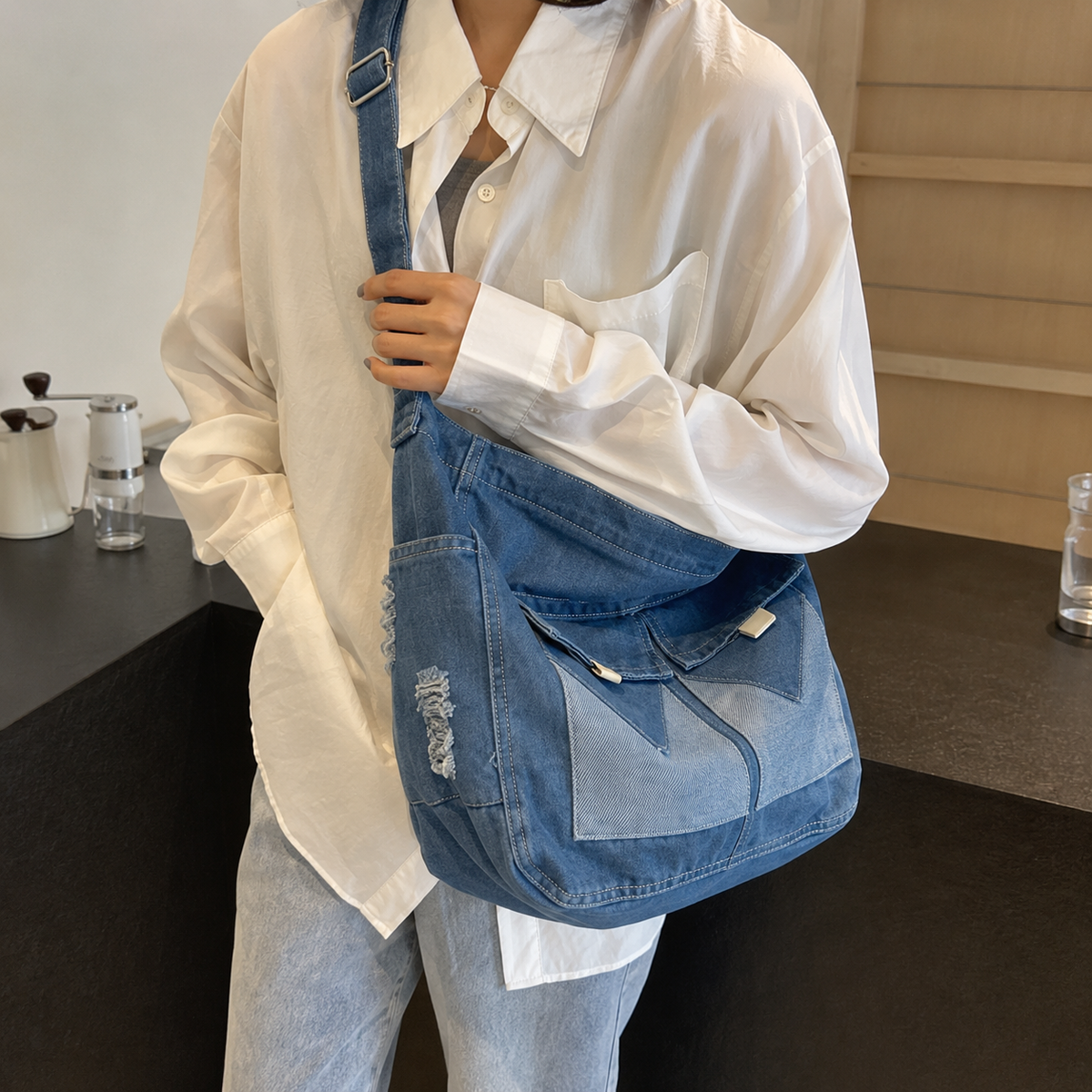 شنطة مستوردة بخامة جينز مميزة وتنظيم عملي | Everyday Denim Crossbody Bag