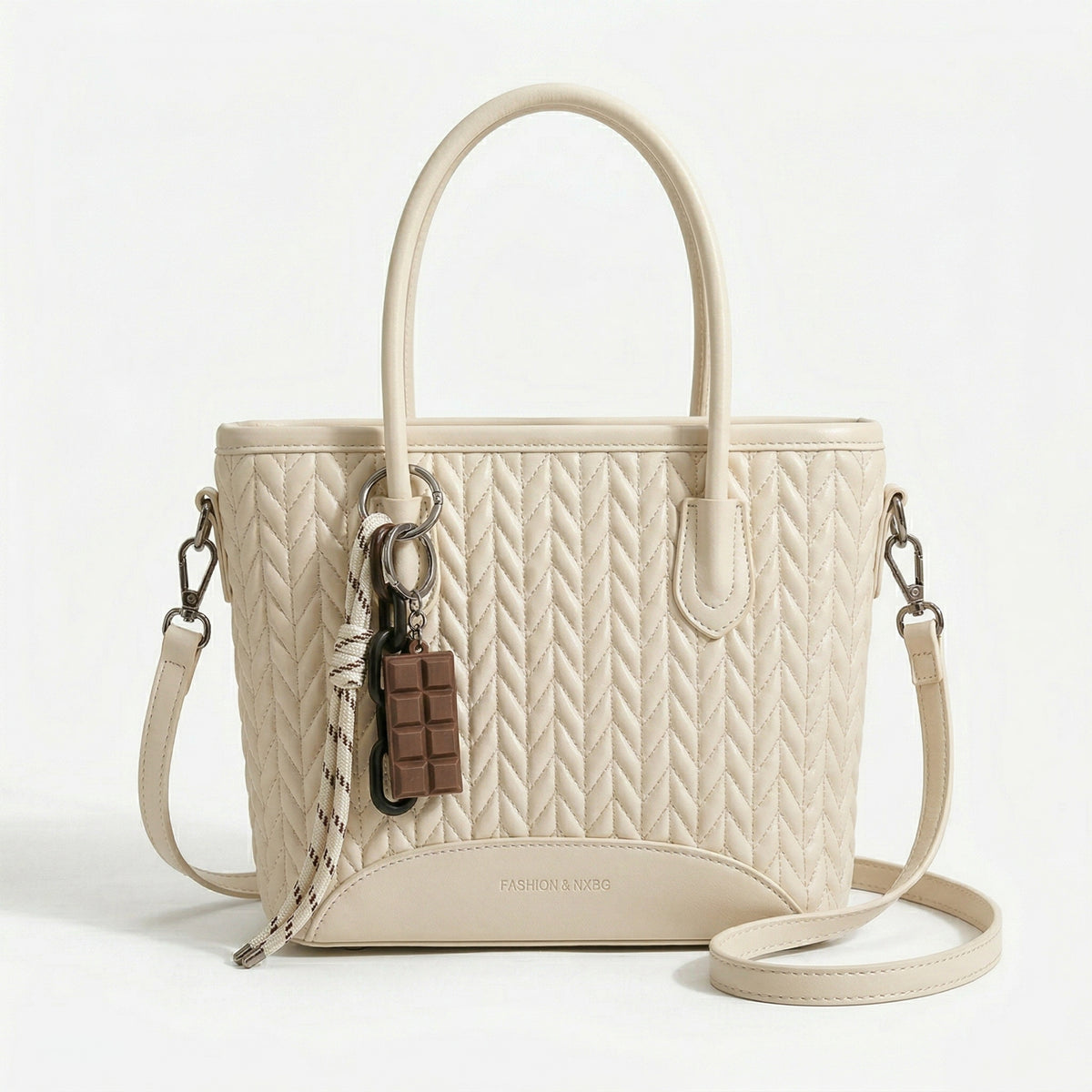 شنطة جلد مجدول بميدالية شوكولاتة-Leather Bag with Chocolate Charm