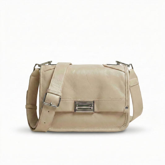 شنطة كتف جلد مستورد بحزام عريض – Premium Imported Leather Shoulder Bag