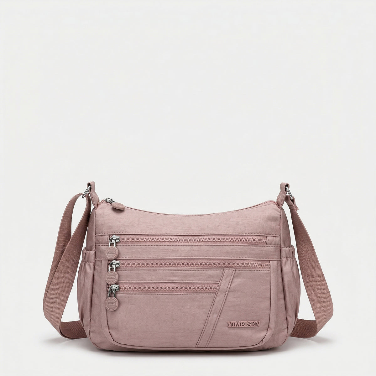 Lightweight & Multi-Pocket – شنطة خفيفة بجيوب متعددة لكل احتياجاتك اليومية