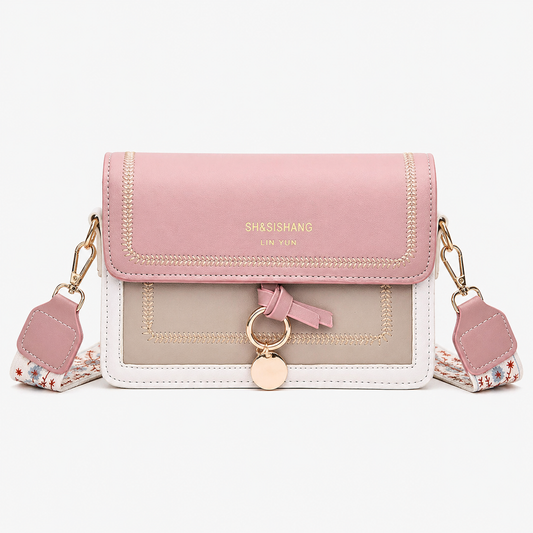شنطة مستوردة كروس شيك بحزام مميز – Elegant Crossbody Bag with Statement Strap