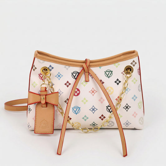 شنطة كاجوال شيك بتفاصيل مميزة – Chic Signature Handbag