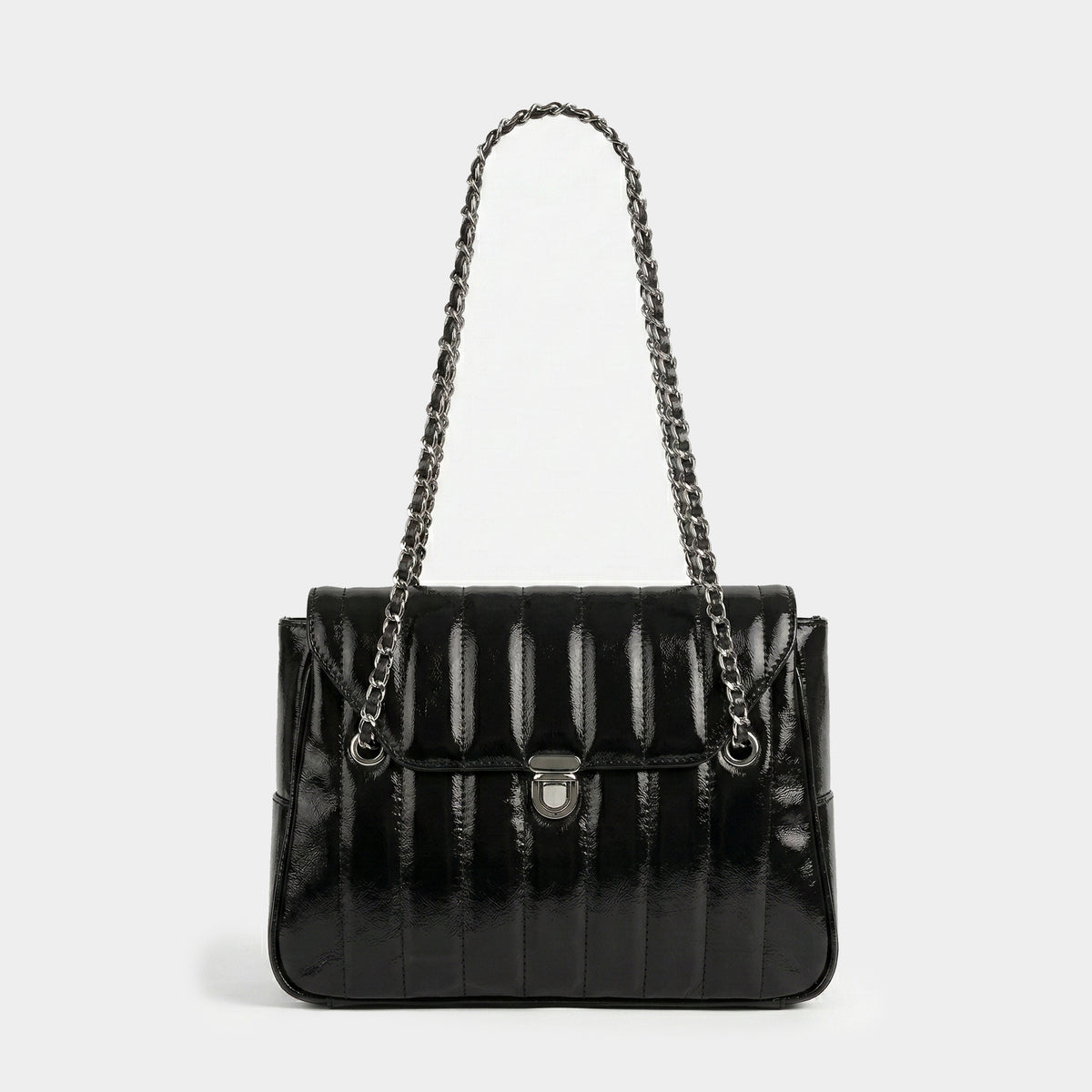 شنطة كتف مبطّنة جلد لامع بسلسلة — Quilted Glossy Leather Chain Shoulder Bag