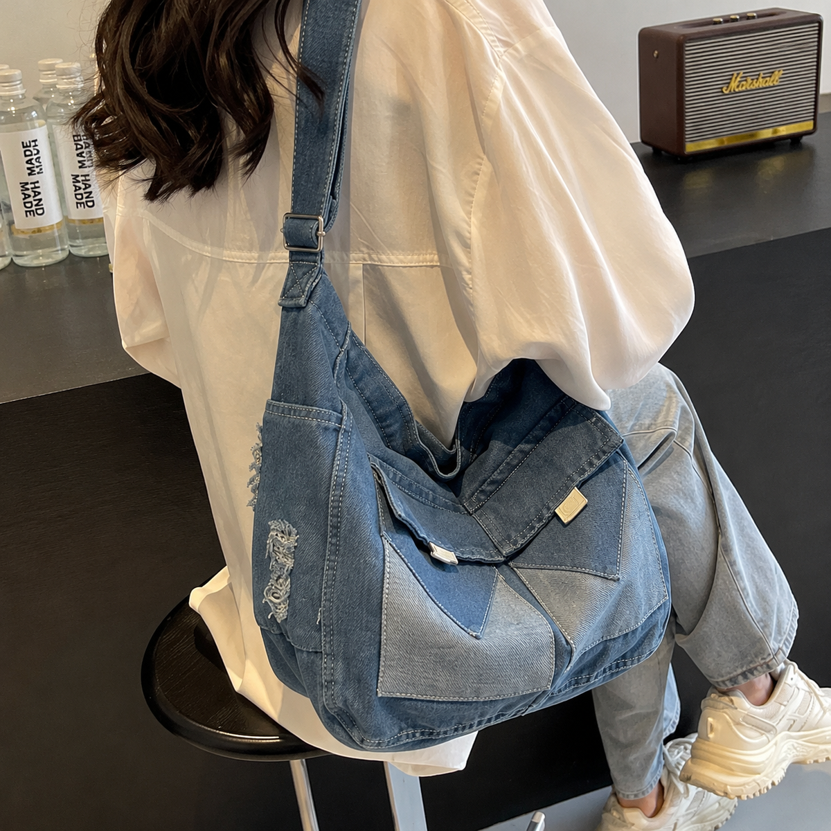 شنطة مستوردة بخامة جينز مميزة وتنظيم عملي | Everyday Denim Crossbody Bag