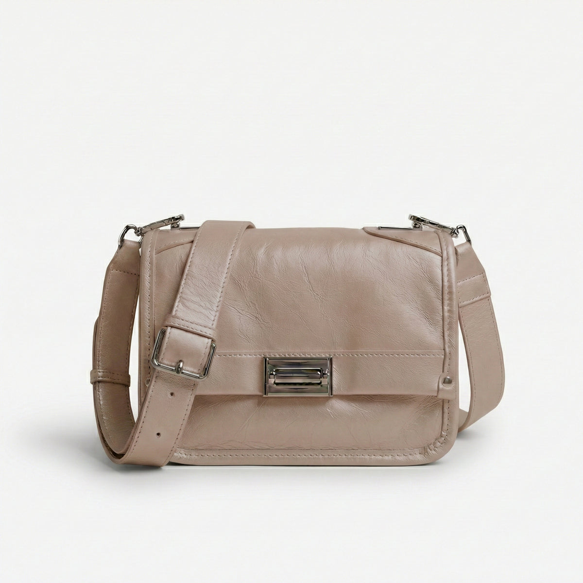 شنطة كتف جلد مستورد بحزام عريض – Premium Imported Leather Shoulder Bag