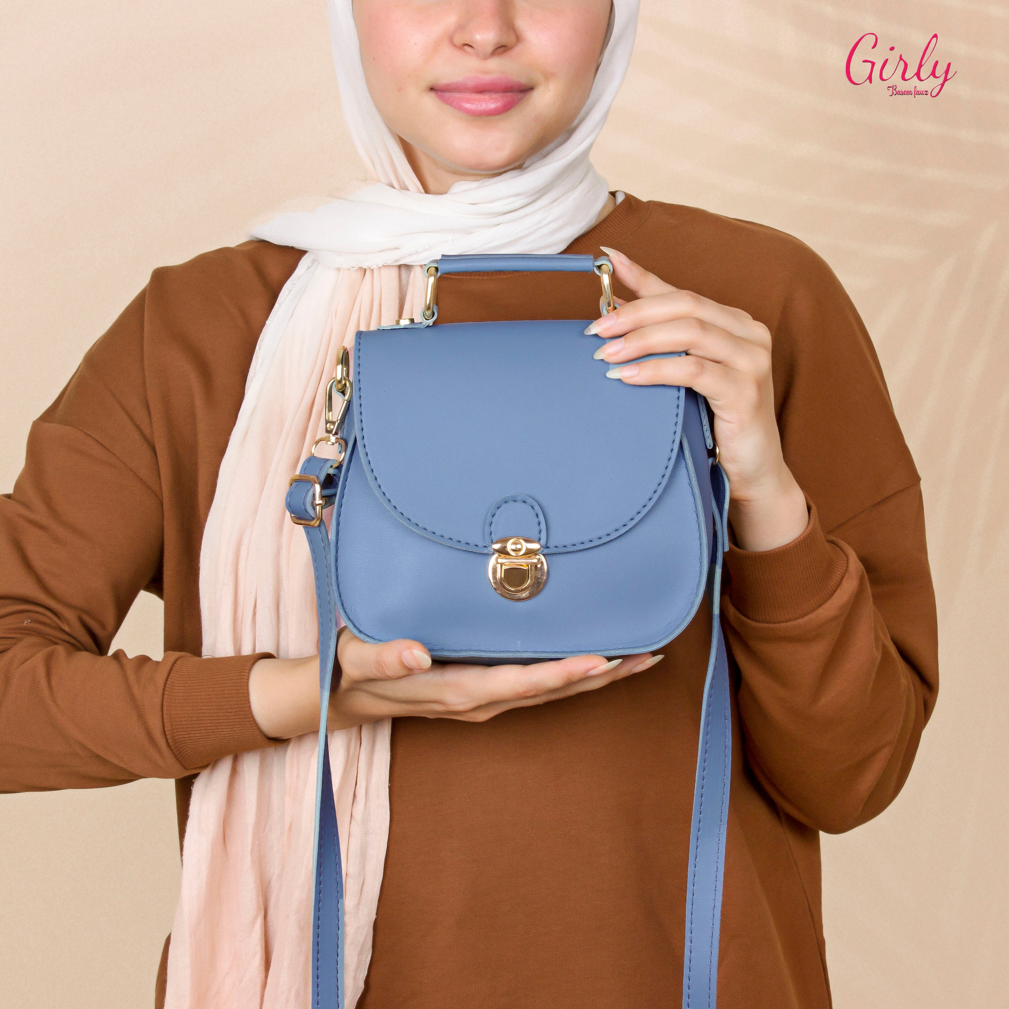 شنطة كروس جلد من Girly – أناقة كلاسيك تدوم دوماً