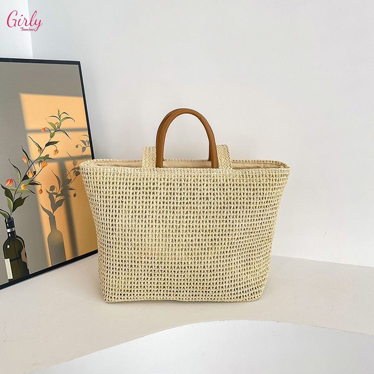 شنطة خوص صيفية – ستايل أنيق ولمسة طبيعية من Girly 🌞🌊