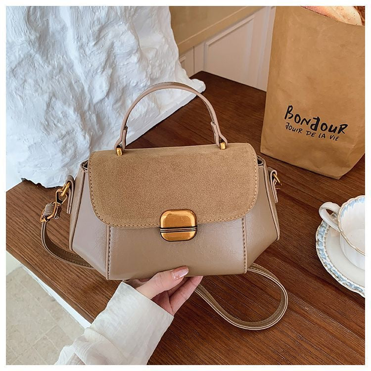 شنطة Stylish بلمسة فخامة مميزة