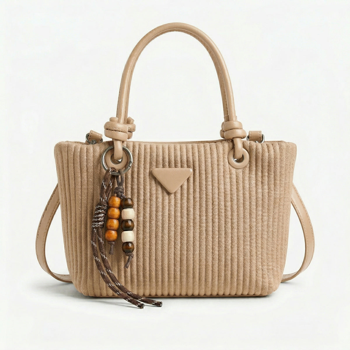 شنطة كروس بتصميم بارز ولمسة فريدة - Unique Detail Crossbody Bag