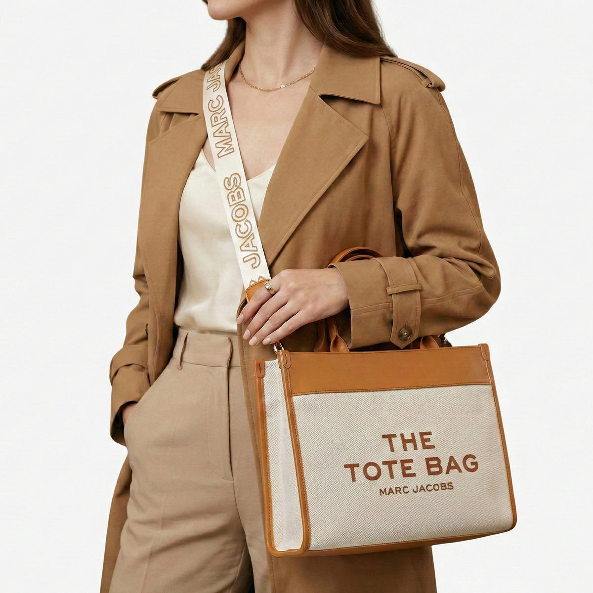 The Iconic Canvas Tote Bag | شنطة توت كانفاس بتفاصيل جلد