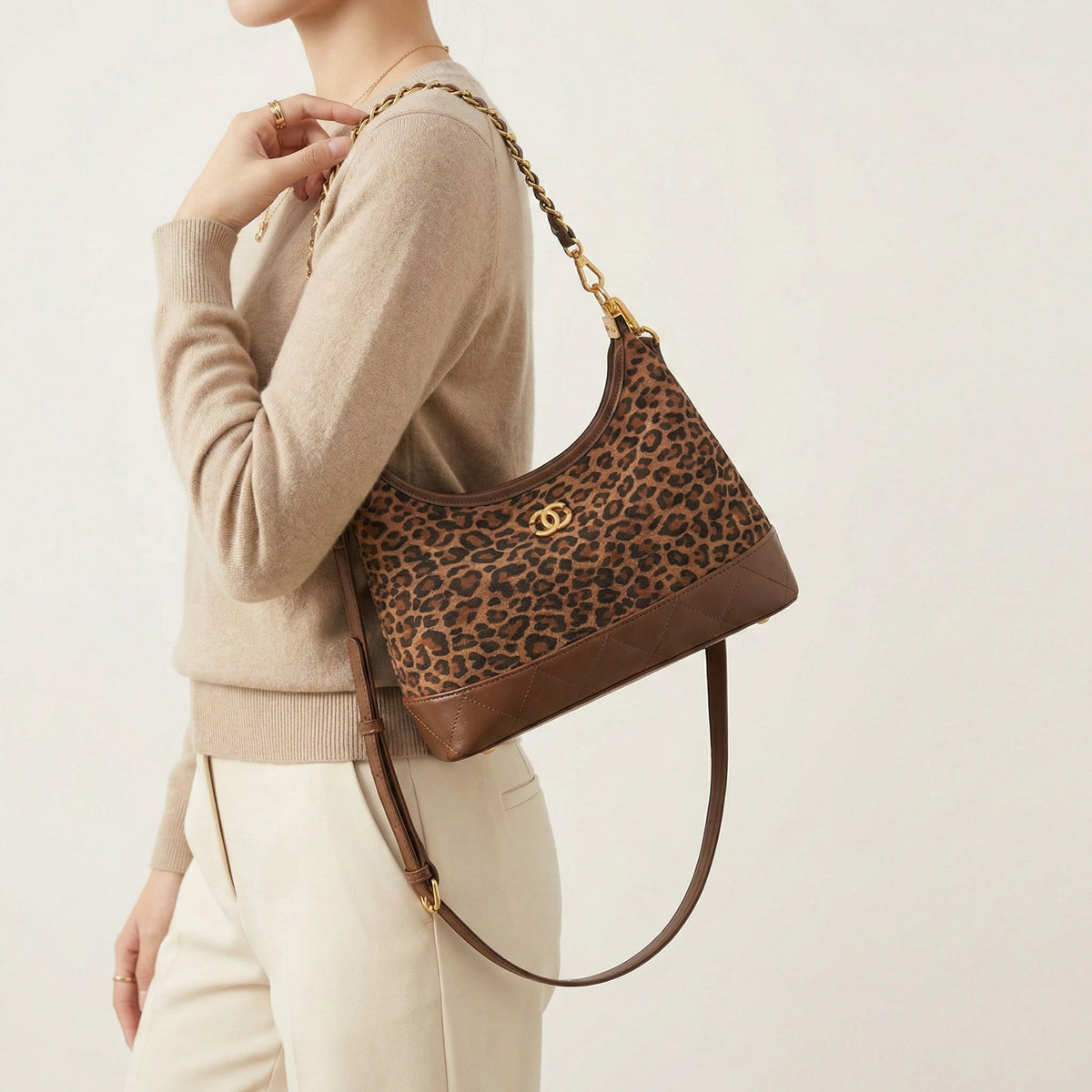 شنطة جلد وشمواه كويلتد | Leather & Suede Quilted Bag