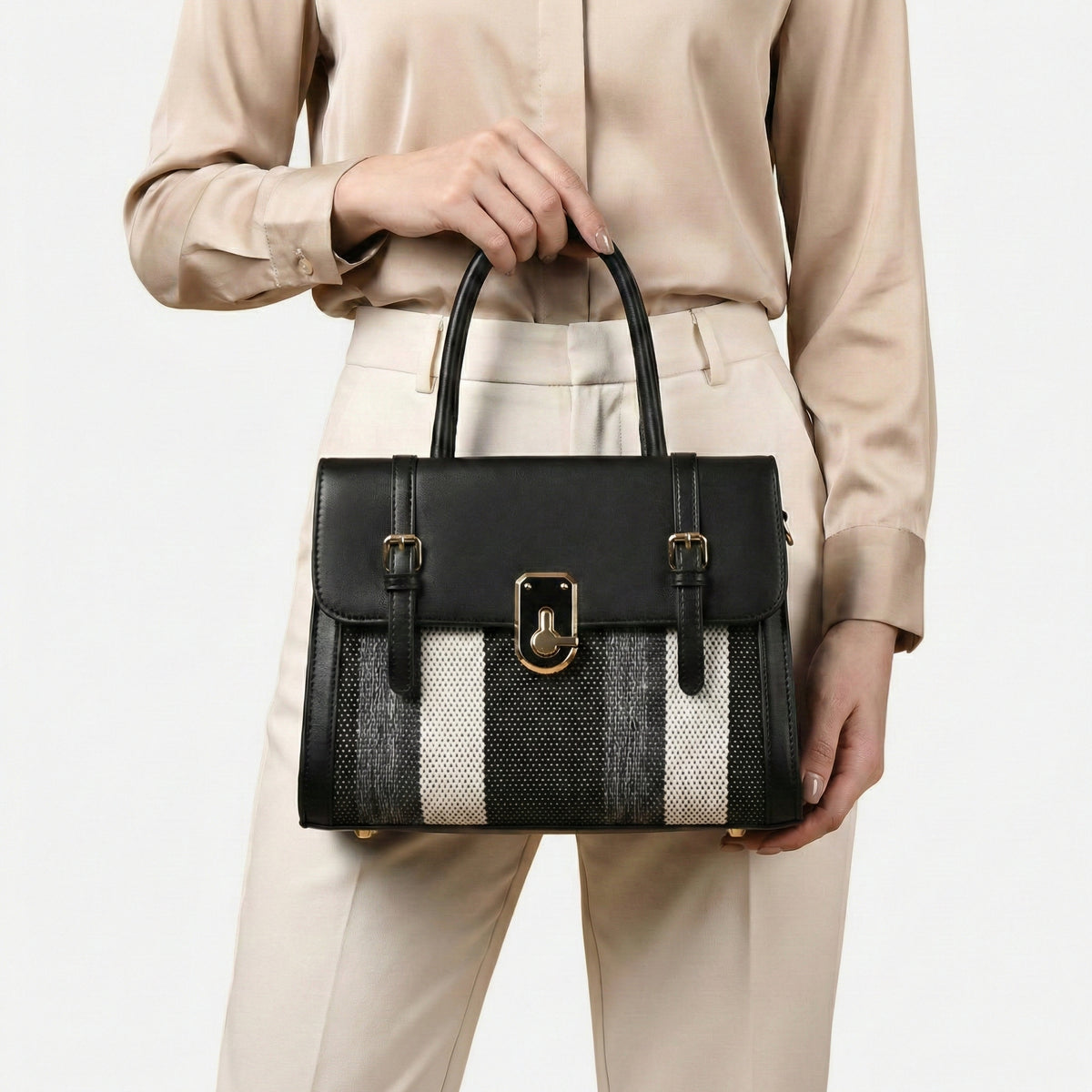شنطة يد جلد بتصميم فاخر مستوردة – Imported Luxury Woven Leather Handbag