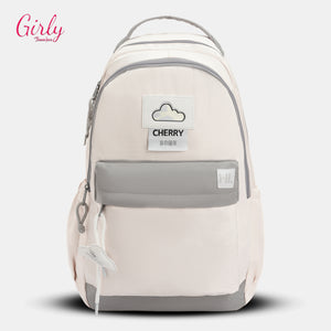 شنطة ظهر دراسية بتجمع بين العملية والبساطة في تصميم عصري 🎒