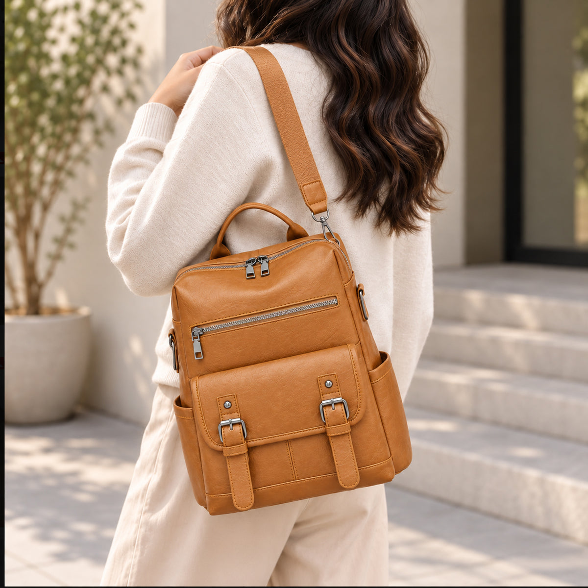 شنطة ظهر جلد premium بتصميم أنيق مثالية للجامعة والشغل