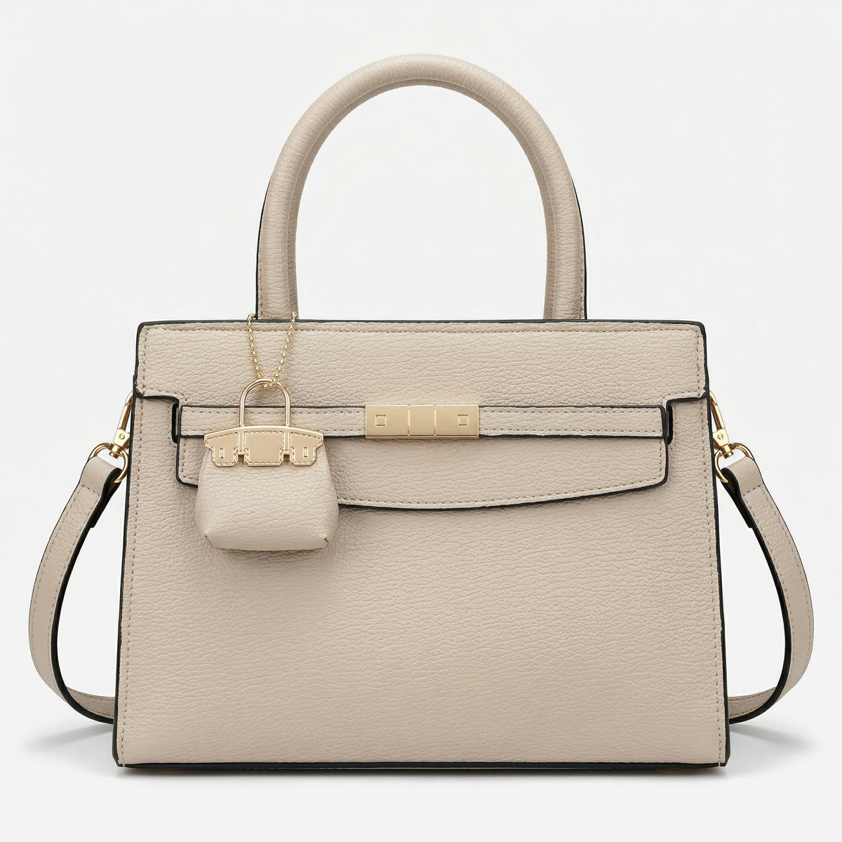 شنطة جلد أنيقة بستايل عصري - Modern Classic Bag | Mini Charm Details ✨