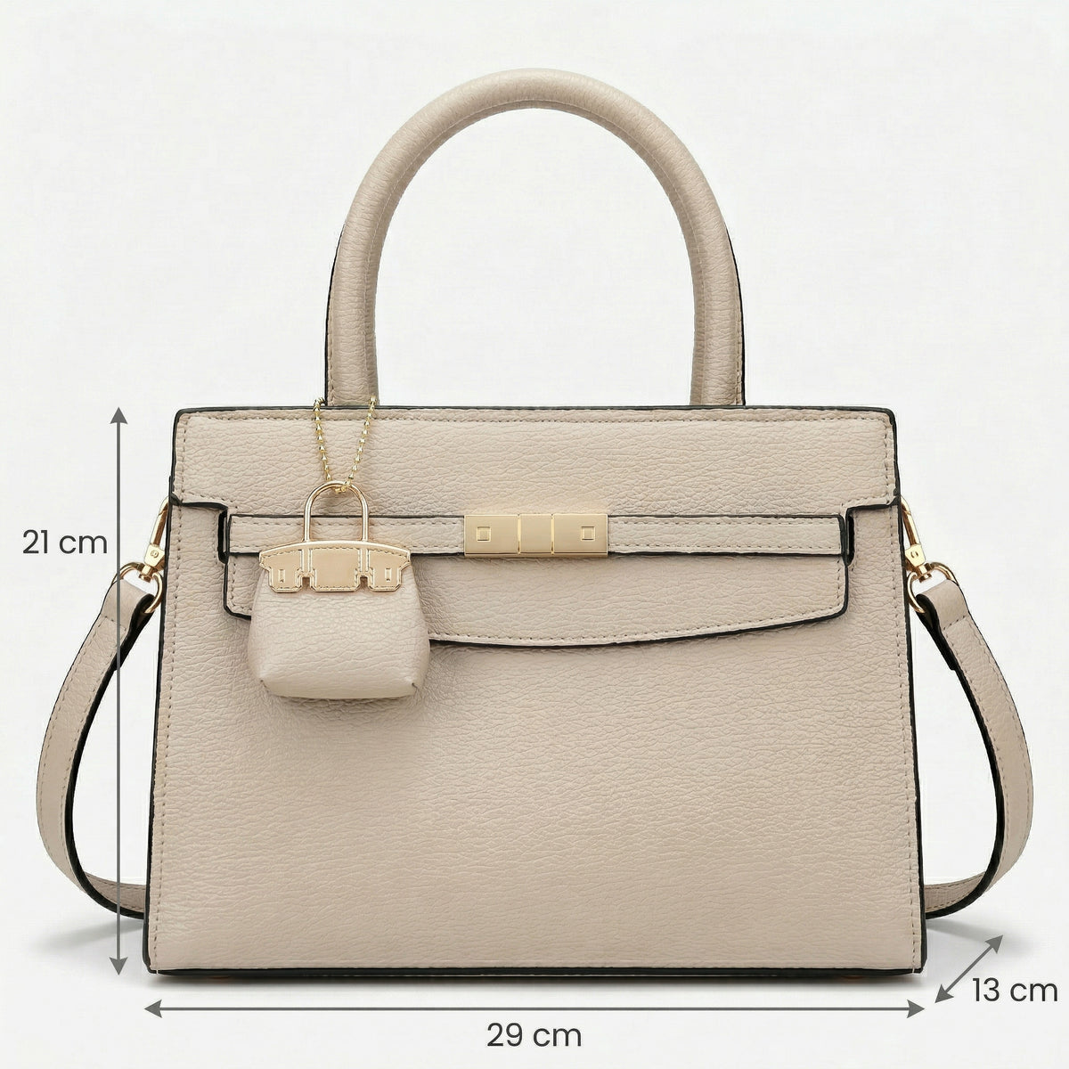 شنطة جلد أنيقة بستايل عصري - Modern Classic Bag | Mini Charm Details ✨
