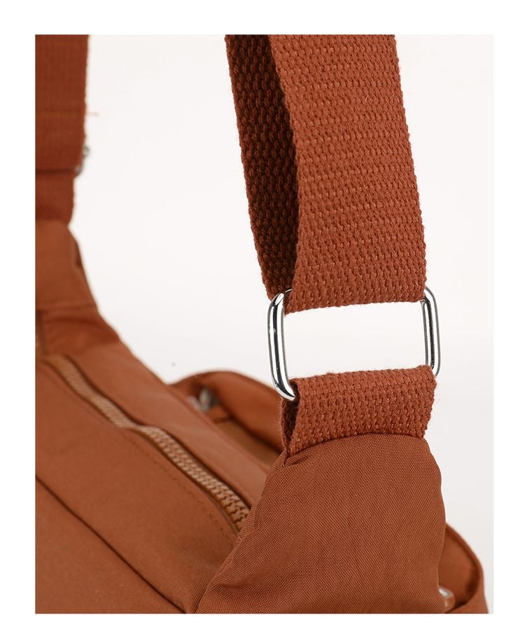 شنطة كروس بتنظيم مثالي وجيوب متعددة - Organized Crossbody Bag