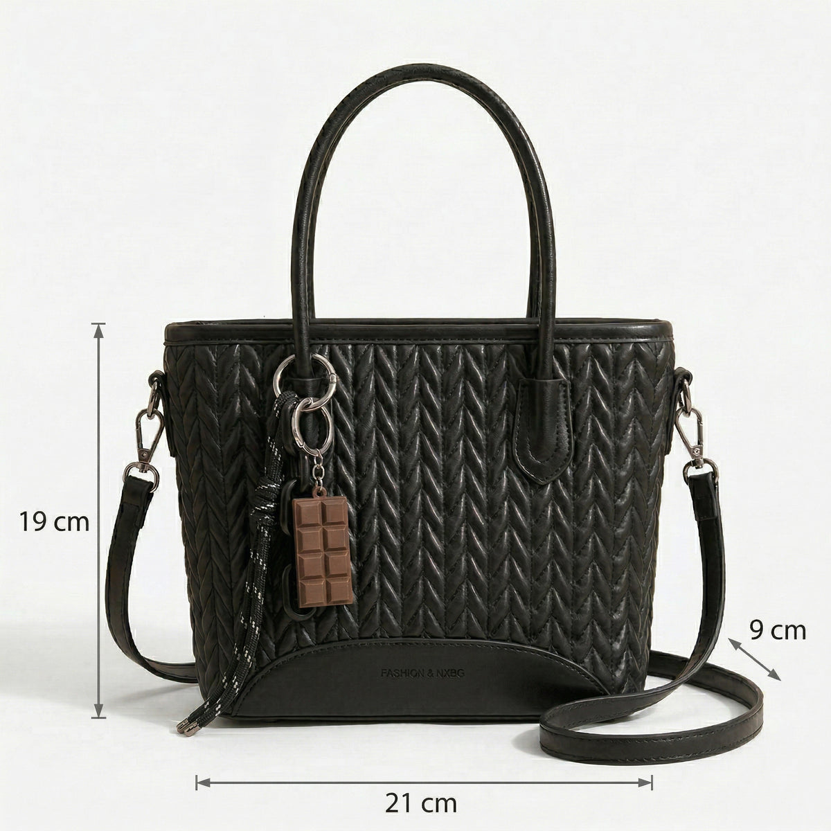 شنطة جلد مجدول بميدالية شوكولاتة-Leather Bag with Chocolate Charm