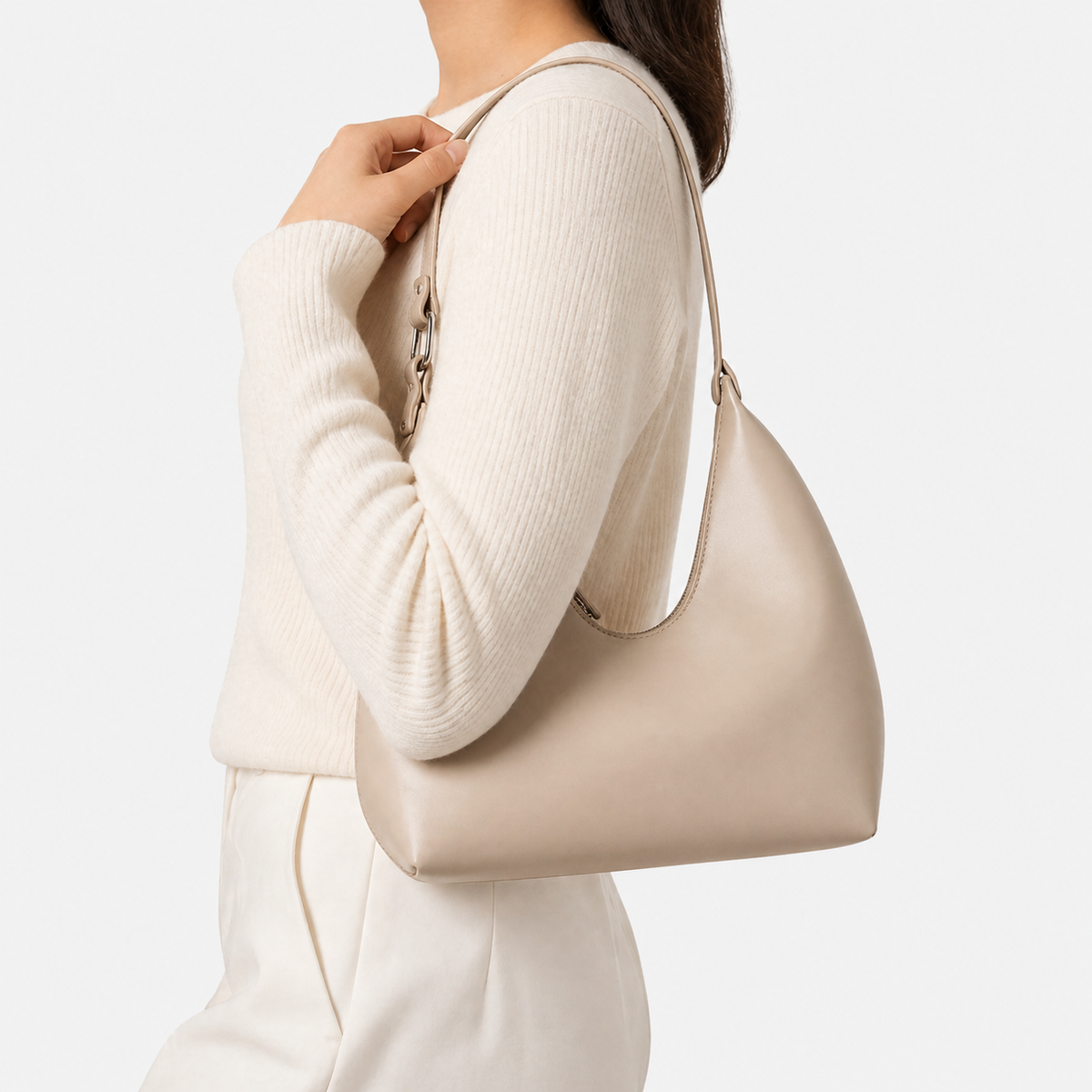 شنطة كتف هاف مون جلد ناعمة بتصميم عصري أنيق - Half Moon Shoulder Bag