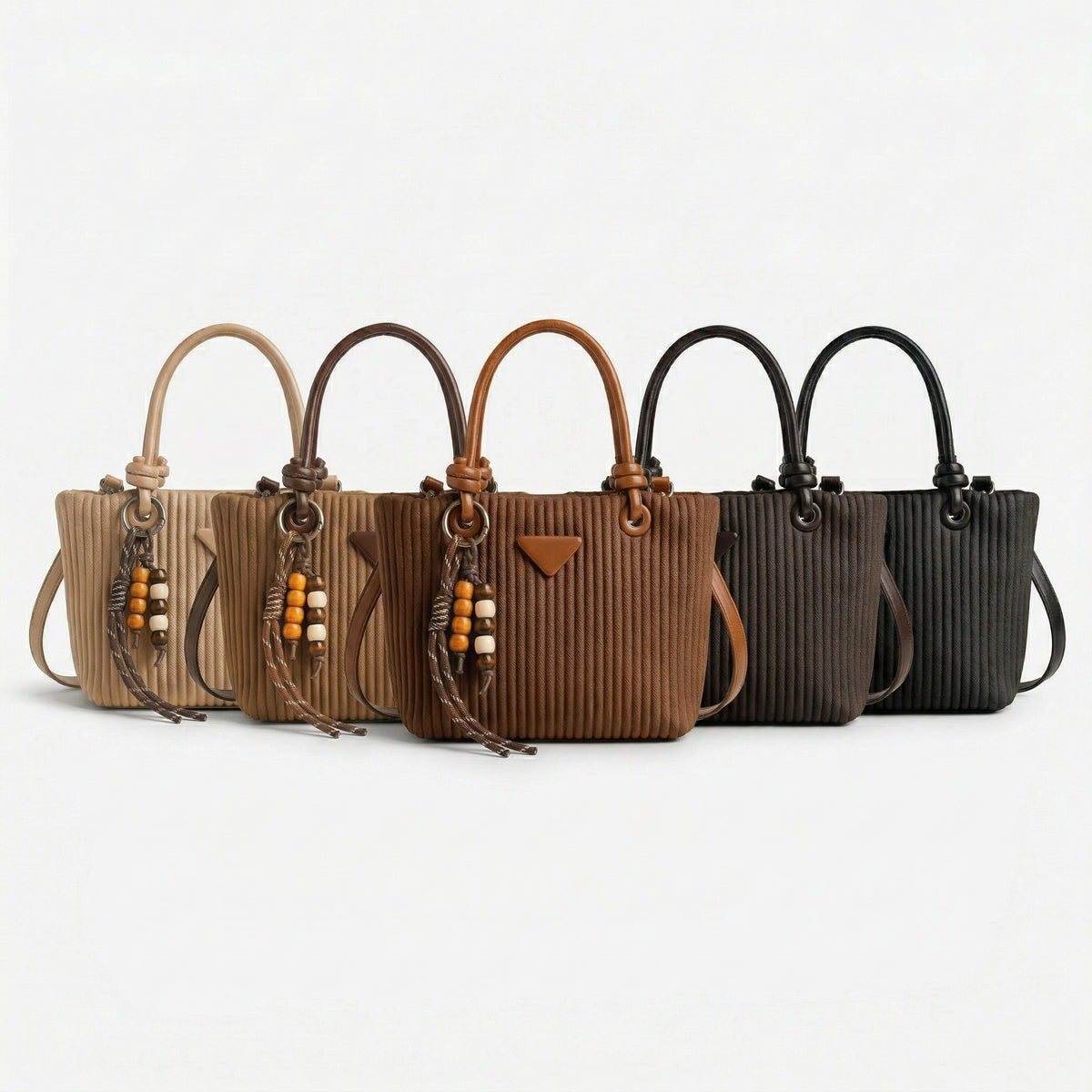 شنطة كروس بتصميم بارز ولمسة فريدة - Unique Detail Crossbody Bag