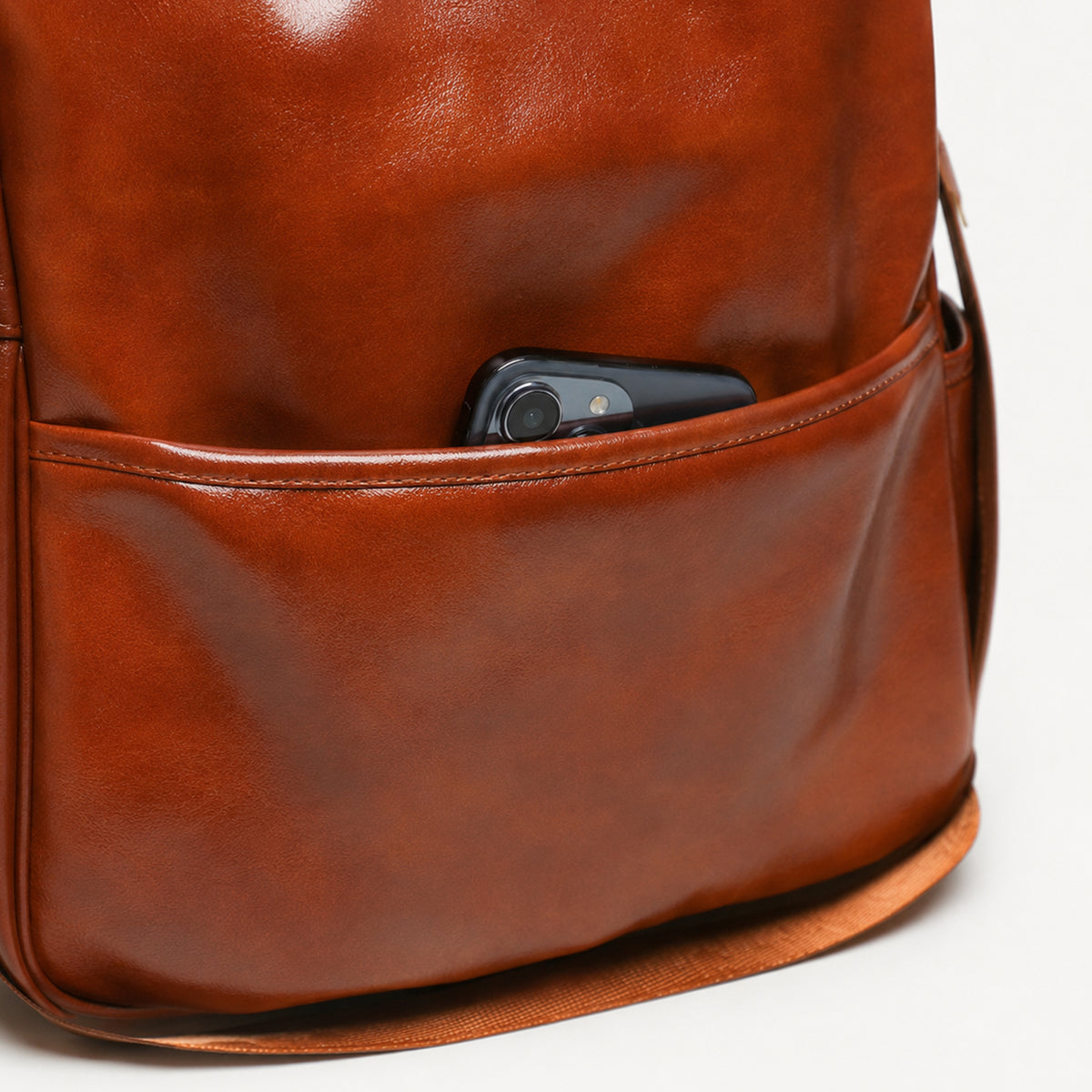 شنطة مستوردة Backpack بتصميم Minimal فاخر متعددة الاستخدامات 2 Way