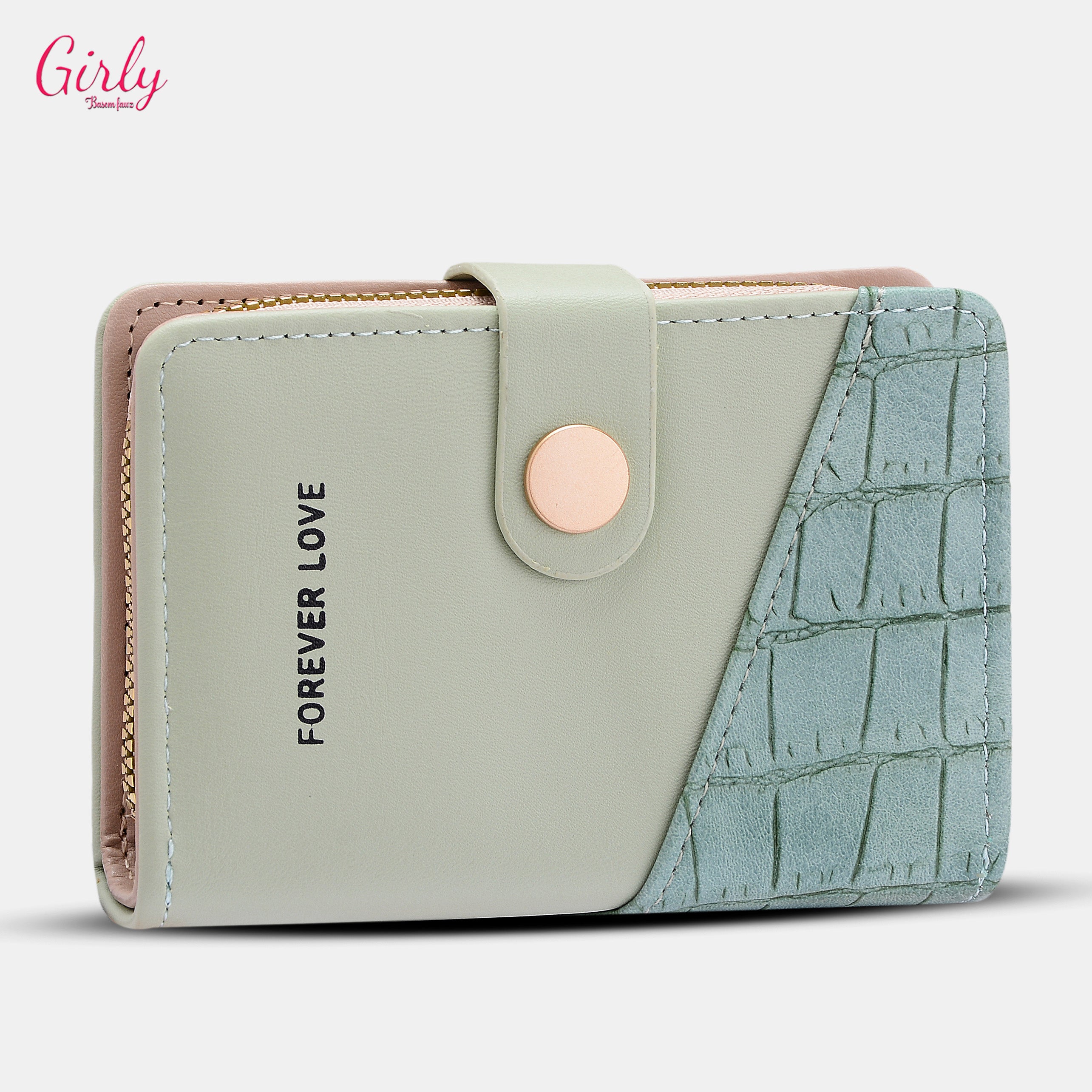 محفظة جلد عملية بتفاصيل أنيقة ✨