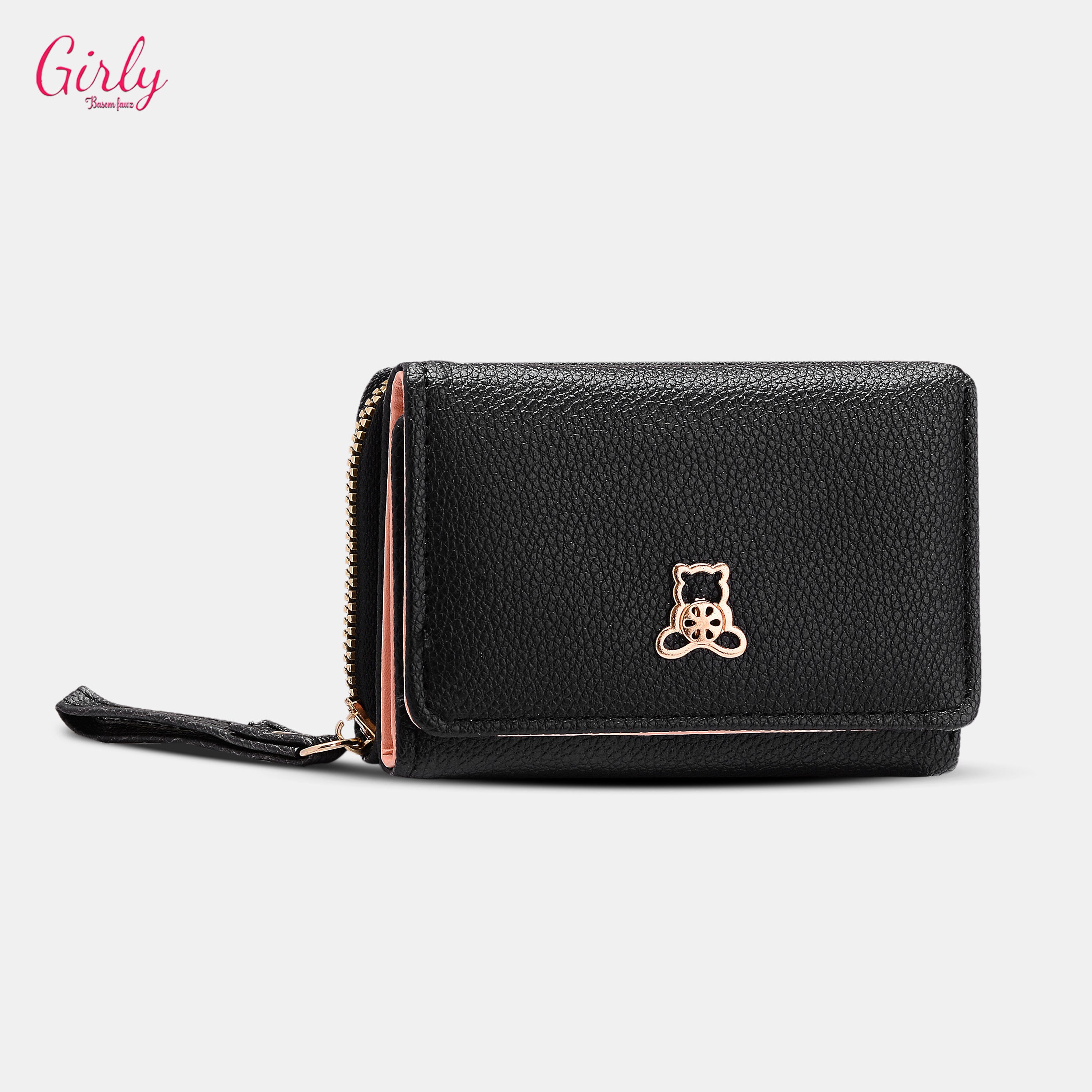 محفظة جلد بتصميم يجمع بين الجمال والراحة في كل حركة