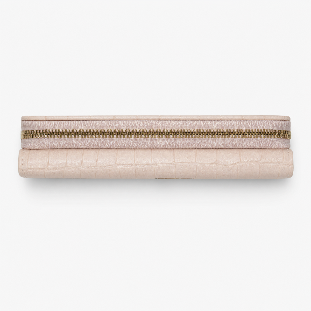 محفظة مستوردة Elegant Everyday Wallet بلمسة ناعمة 🤍