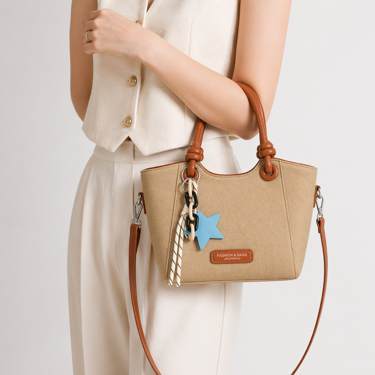 شنطة أنيقة بتصميم عصري ومظهر مميز - Smart Crossbody Bag