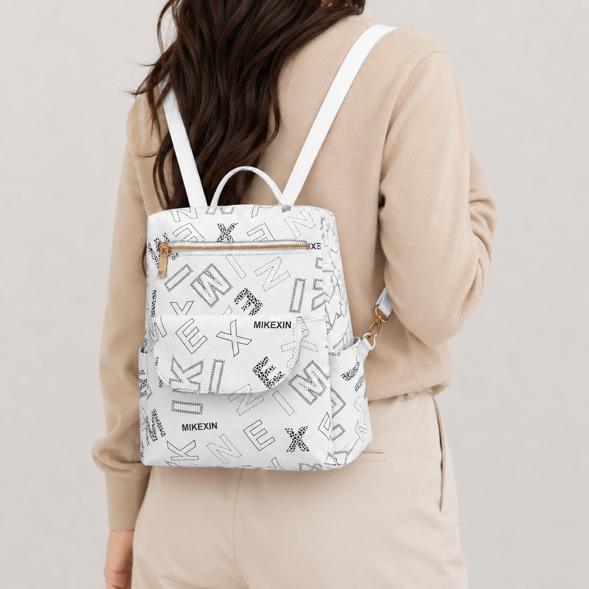 شنطة ظهر جلد فاخرة بمطبوعات Stylish عصرية