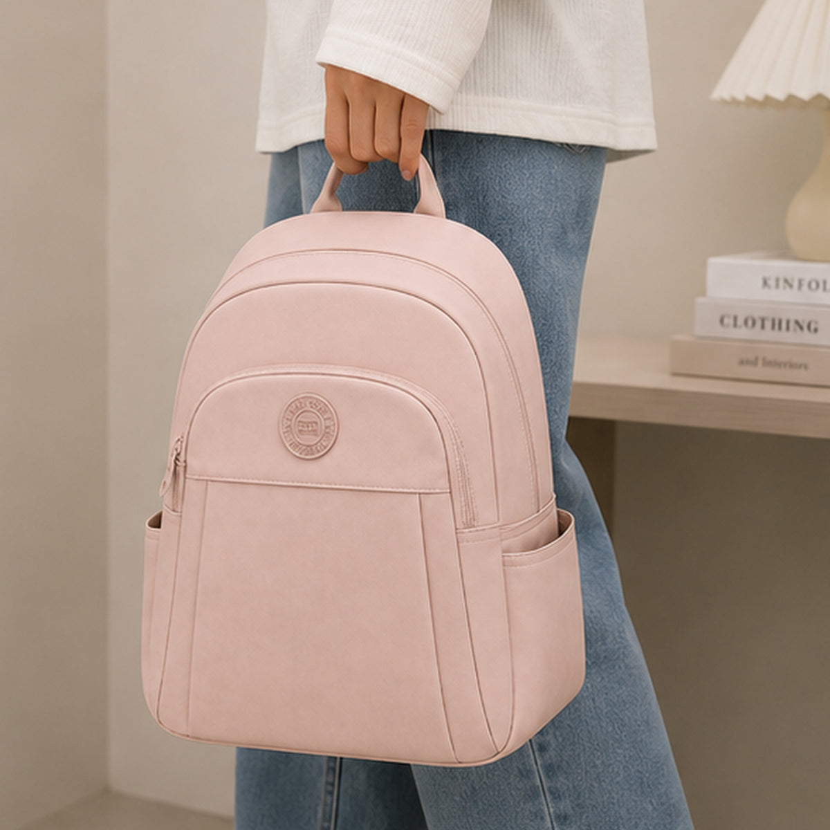 شنطة مستوردة بتصميم عملي ومتعدد الاستخدام – Practical Backpack