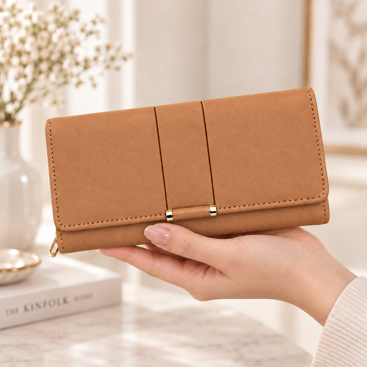 محفظة جلد مستوردة بتقسيمات عملية – Everyday Wallet