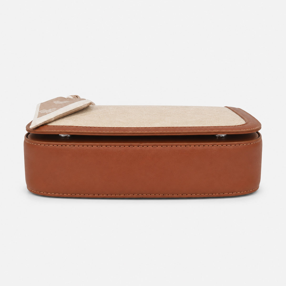 شنطة مستوردة بتصميم أنيق ومميز – Imported Scarf Handbag