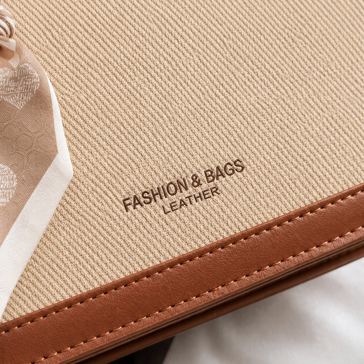 شنطة مستوردة بتصميم أنيق ومميز – Imported Scarf Handbag
